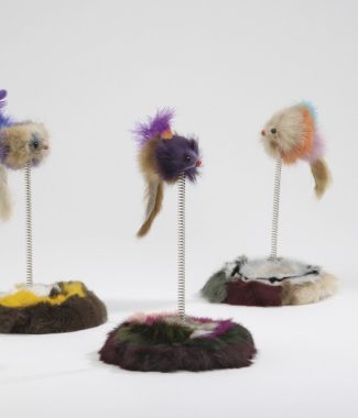 Beeztees pluche muis op springveer